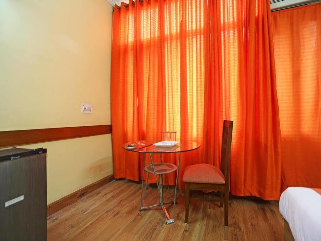 Oyo Rooms Kalkaji Mandir 新德里 外观 照片