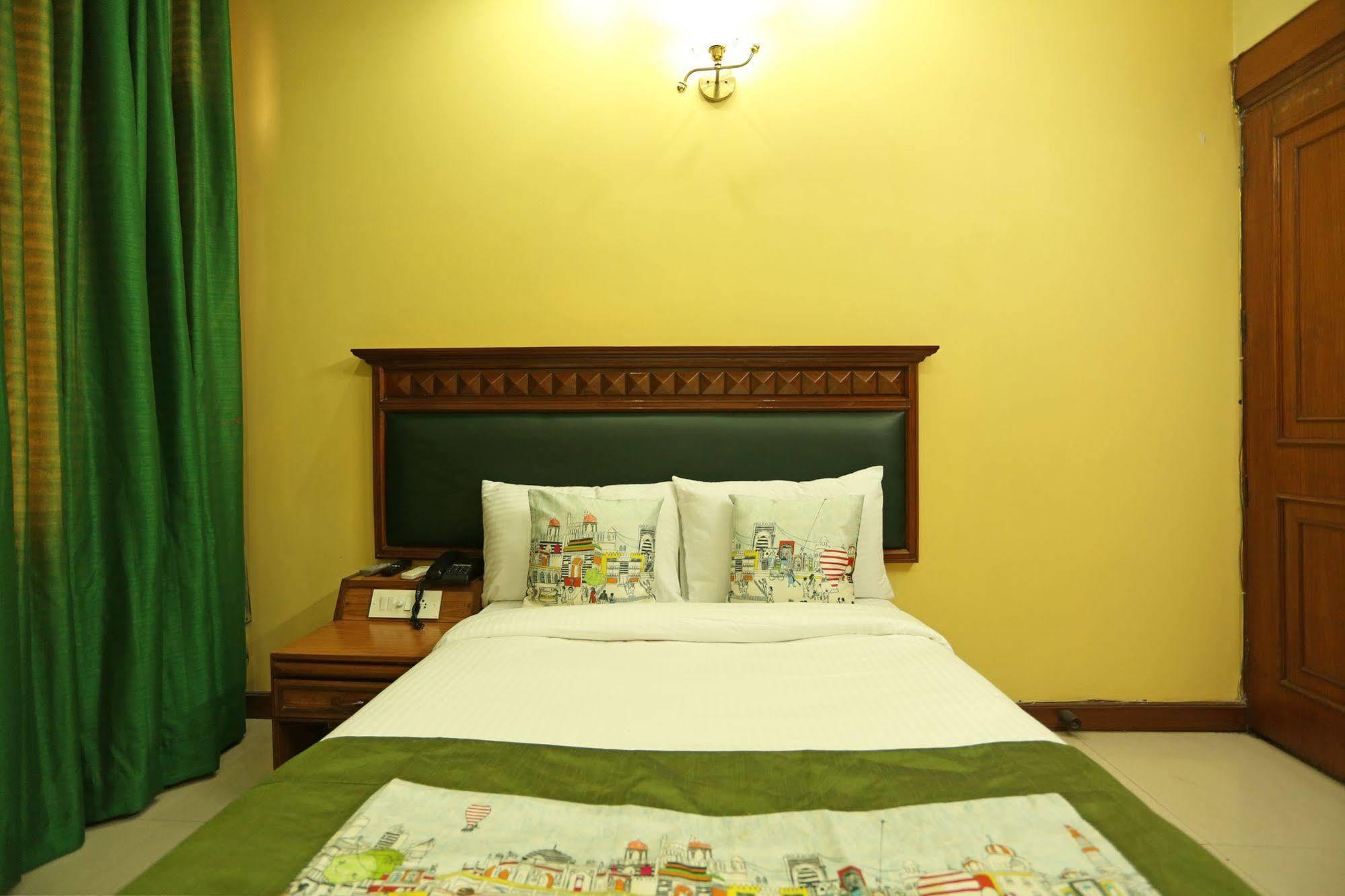 Oyo Rooms Kalkaji Mandir 新德里 外观 照片