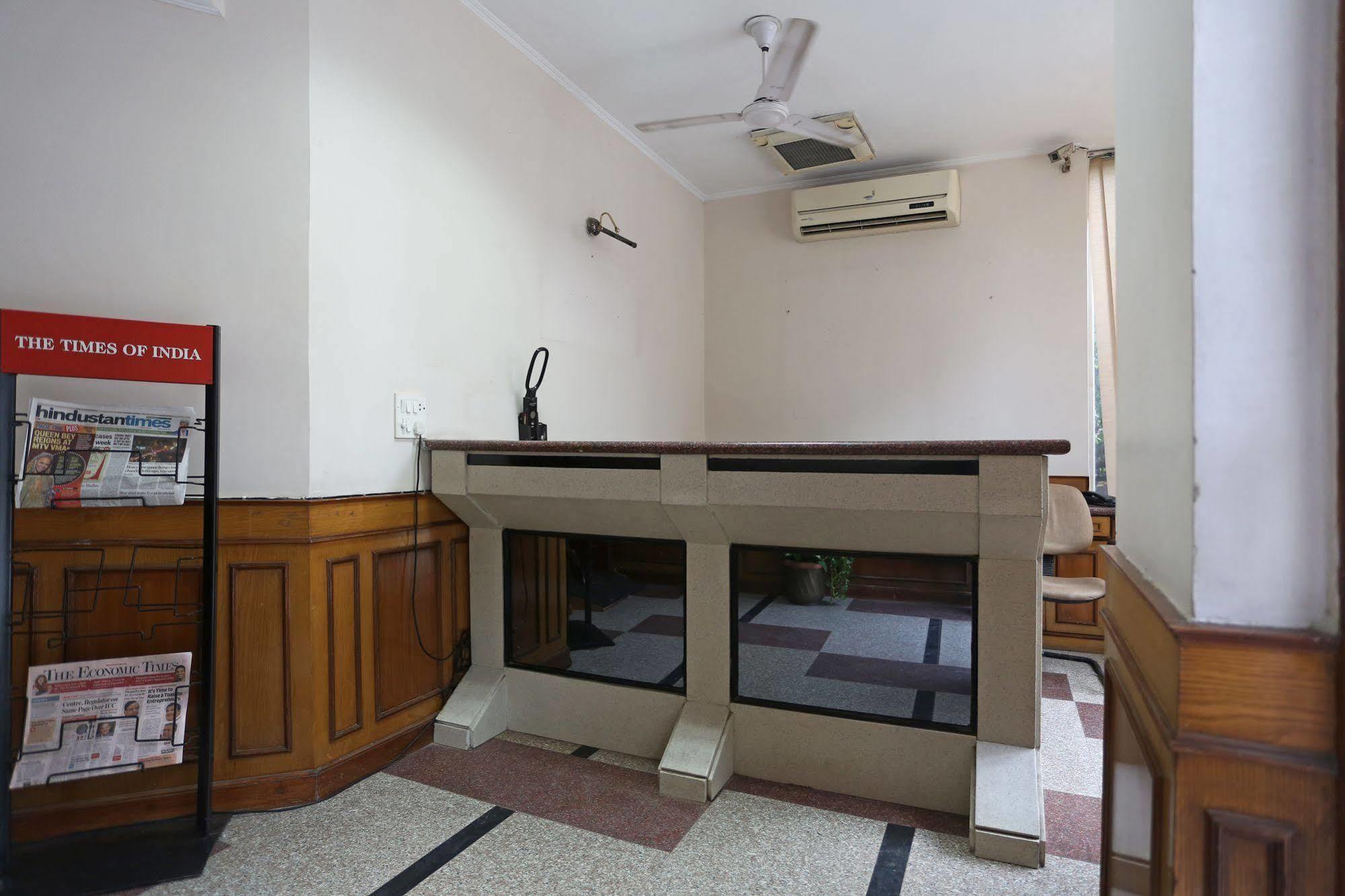 Oyo Rooms Kalkaji Mandir 新德里 外观 照片