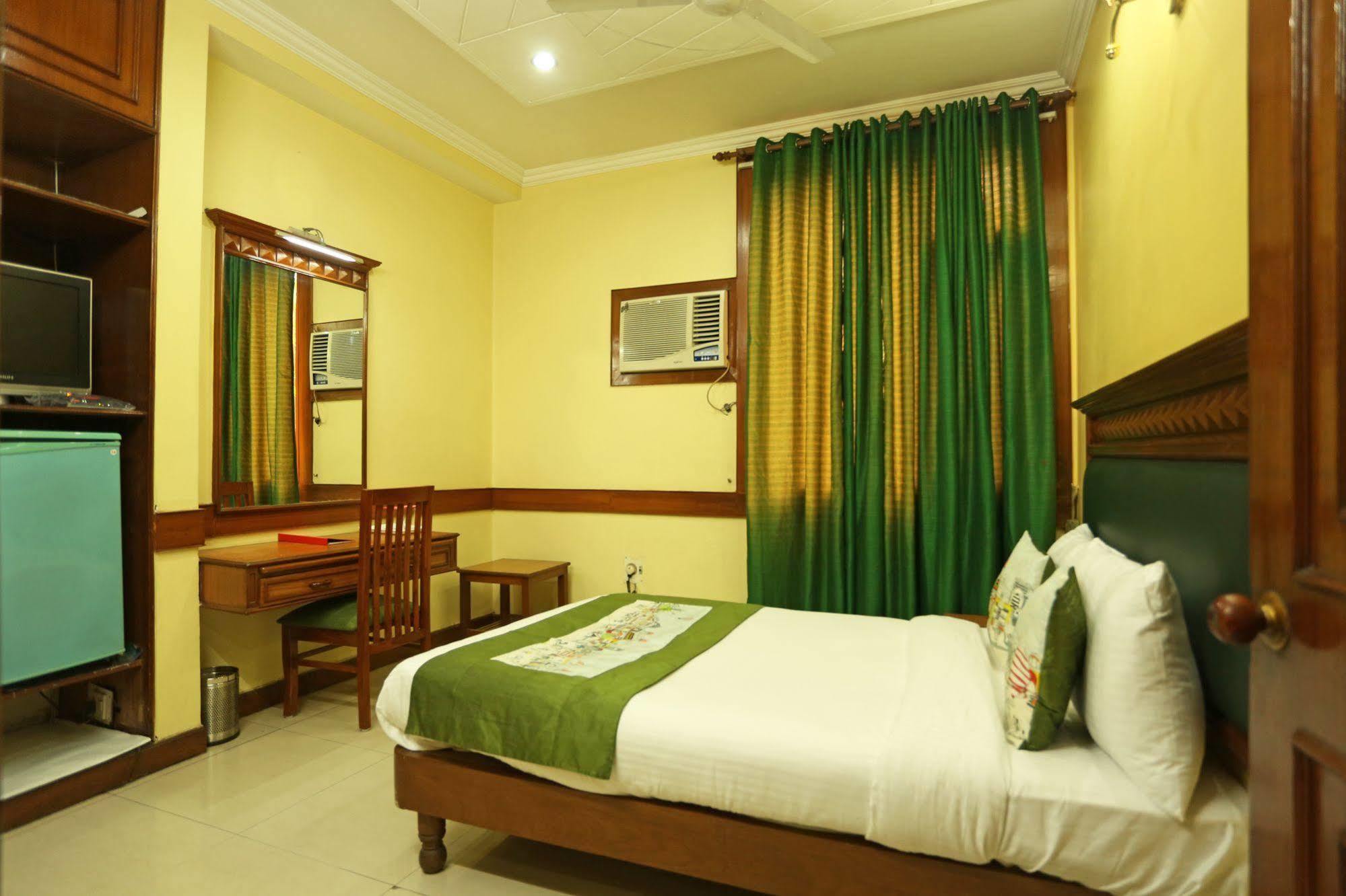 Oyo Rooms Kalkaji Mandir 新德里 外观 照片